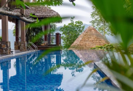 Ebino Puluong Resort Hotel Overview