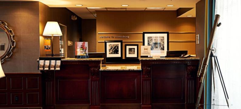 斯科茨堡欢朋套房酒店(Hampton Inn & Suites Scottsburg)图片