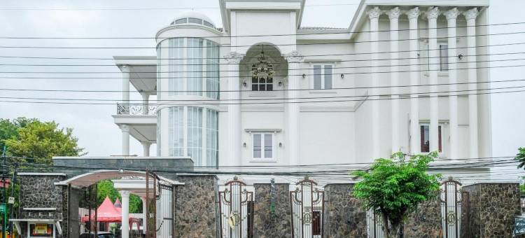图隆阿贡Urbanview特里斯纳酒店(Urbanview Hotel Trisna Tulungagung)图片