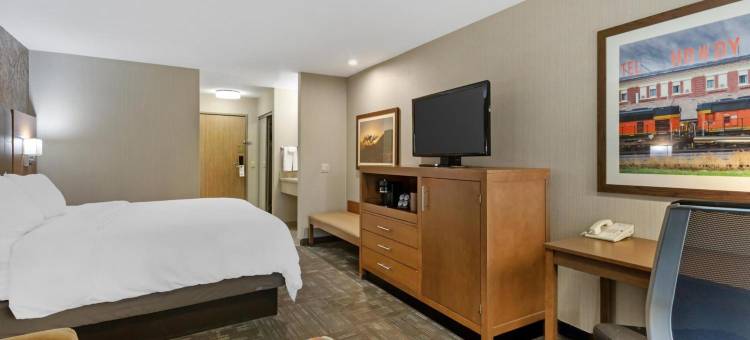 木棉树贝斯特韦斯特优质酒店(Best Western Plus CottonTree Inn)图片