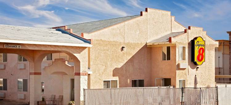 尤卡谷-约书亚树公园速8酒店(Super 8 by Wyndham Yucca Val/Joshua Tree Nat Pk Area)图片