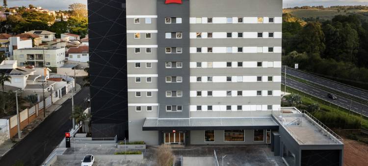 宜必思博图卡图酒店(Ibis Botucatu)图片