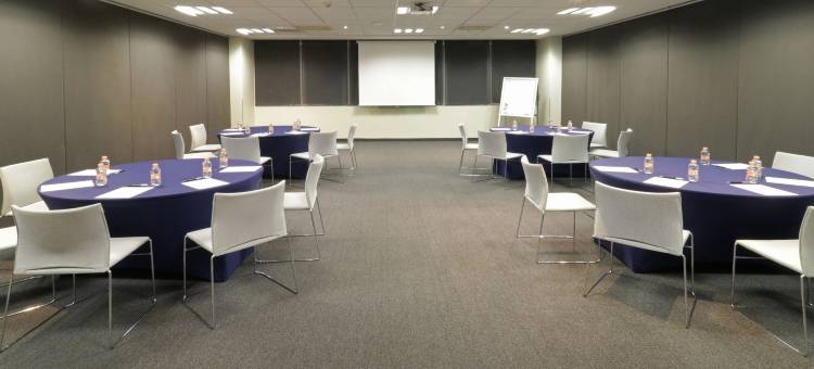 城市快捷套房由万豪墨西哥城圣菲(City Express Suites by Marriott Ciudad de México Santa Fe)图片