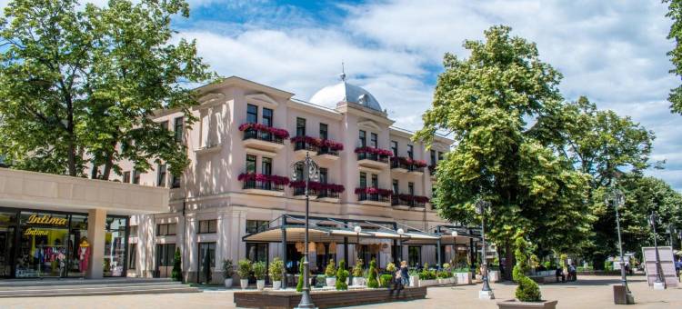 泽普特酒店弗尔夏奇巴尼亚分店，泽普特酒店成员(Zepter Hotel Vrnjacka Banja, Member of Zepter Hotels)图片