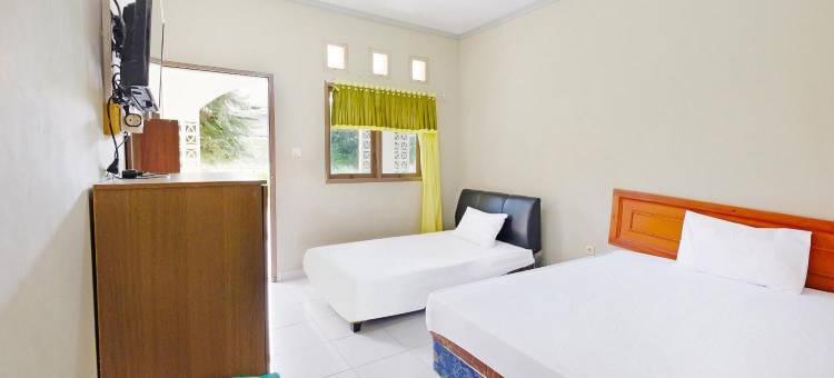 首都O 91046 马桑巴丽人酒店(Collection O 91046 Hotel Remaja Indah Masamba)图片