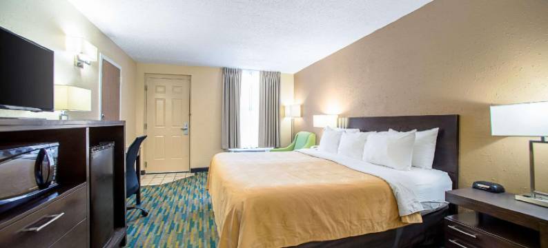 凯艺酒店-近圣路易斯六旗(Quality Inn Near Six Flags St. Louis)图片