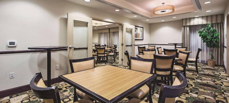兰开斯特拉昆塔温德姆套房酒店(La Quinta Inn & Suites by Wyndham Lancaster)图片