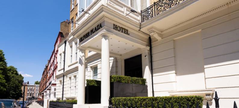 奥利弗广场酒店(Oliver Plaza Hotel)图片