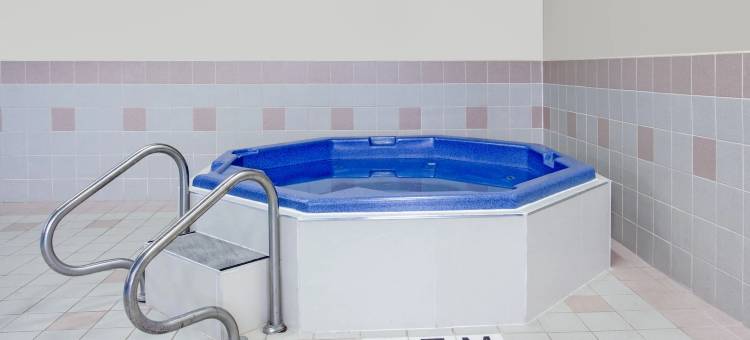 波蒂奇拉普雷里速8酒店(Super 8 by Wyndham Portage la Prairie MB)图片