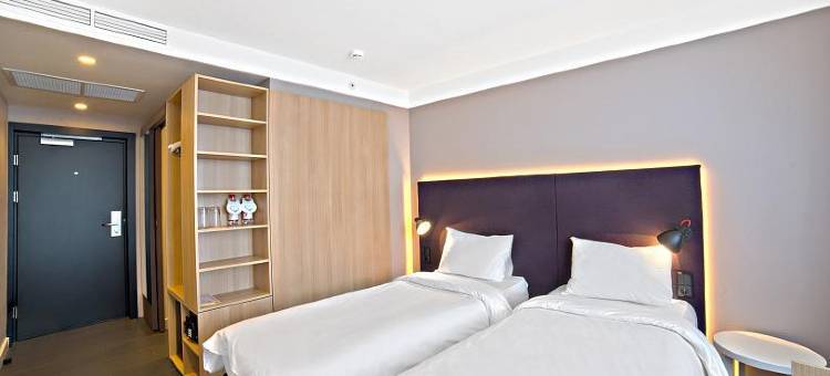 阿兹马特富拉迪沃斯托克酒店(Azimut Hotel Vladivostok)图片