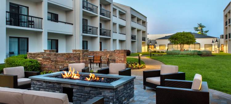 银泉北/白橡木万怡酒店(Courtyard Silver Spring North/White Oak)图片