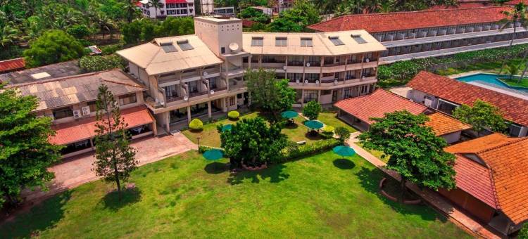 莱雅海滩酒店(Laya Beach)图片