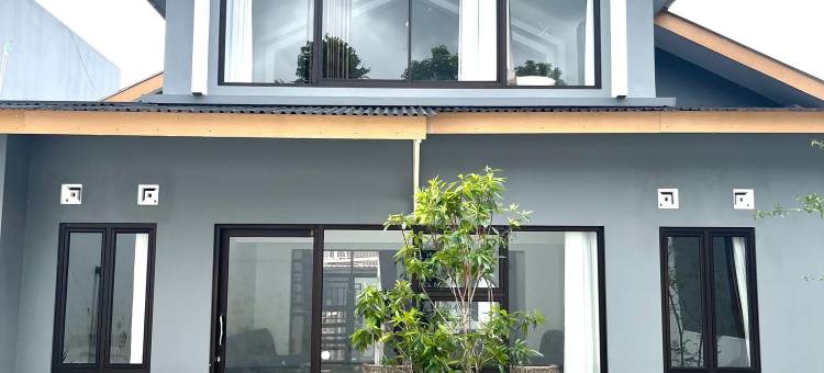 Mountain View Homestay 3BR with Mezzanine Near Dieng图片