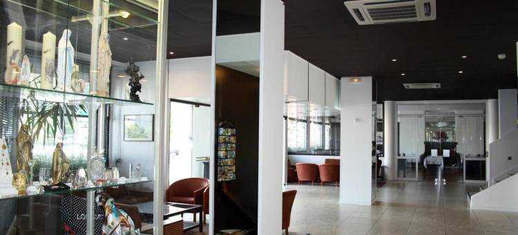 阿多尼斯卢尔德圣母德萨特酒店(Adonis Lourdes - Notre Dame de la Sarte)图片