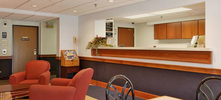 曼彻斯特机场速8酒店(Super 8 by Wyndham Manchester Airport)图片