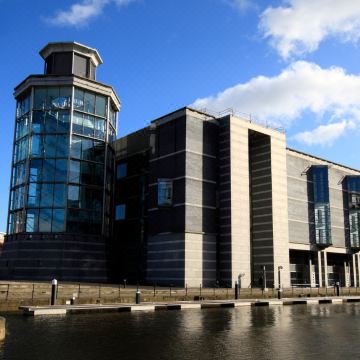 Holiday Inn 利兹 - 布里格豪斯(Holiday Inn LEEDS - BRIGHOUSE by IHG)图片