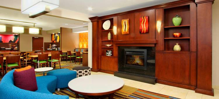 科罗拉多斯普林斯南万枫套房酒店(Fairfield Inn & Suites Colorado Springs South)图片