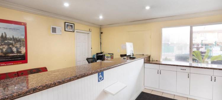 阿纳海姆会议中心美洲最佳价值套房酒店(Americas Best Value Inn & Suites-Convention Center)图片