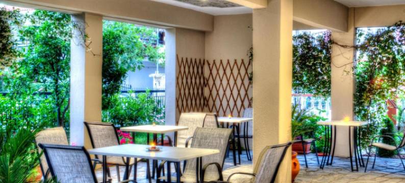 米洛纳斯屋酒店(Milonas House Apartments)图片