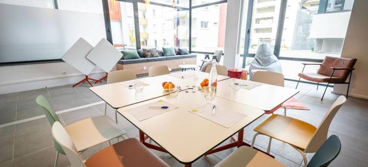 普利维洛奇格勒诺布尔小屋酒店(Apparthotel le Hüb Grenoble)图片