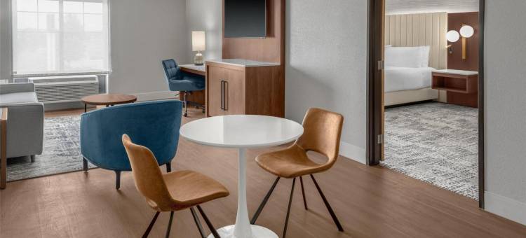 奥瓦通纳希尔顿逸林酒店(DoubleTree by Hilton Owatonna)图片