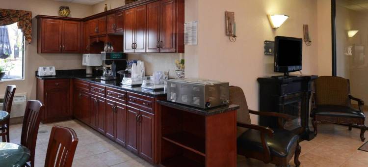 奥古斯塔格罗夫敦温德姆呗盟酒店(Baymont by Wyndham Grovetown Augusta)图片