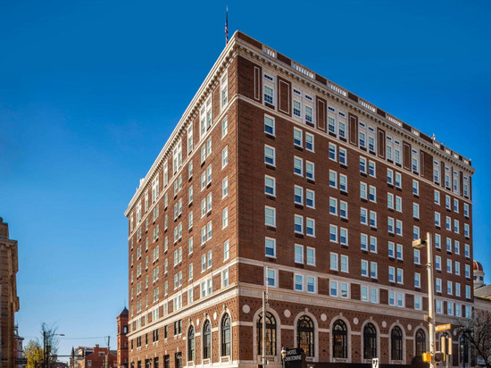 约克敦酒店 - 希尔顿启缤精选酒店