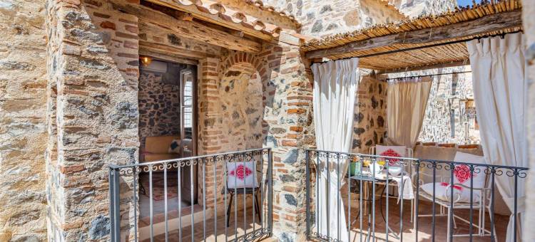 阿尔伯格迪弗索曼诺斯酒店(Albergo Diffuso Mannois)图片