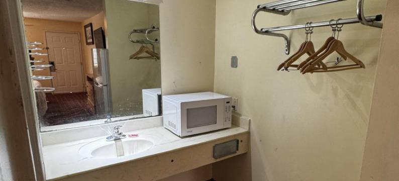 奇卡马加布拉格将军套房酒店(General Bragg Inn & Suites Chickamauga)图片