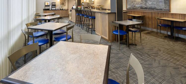 温德姆戴斯宾州州立大学酒店(Days Inn by Wyndham Penn State)图片