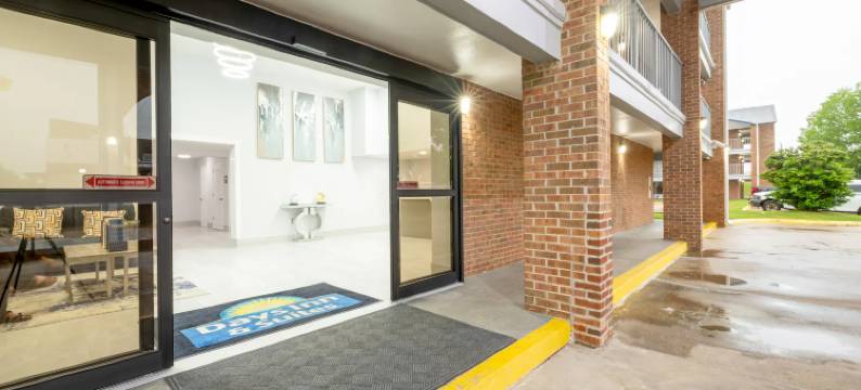 温德姆伯锡尔城戴斯酒店及套房(Days Inn & Suites by Wyndham Bossier City)图片