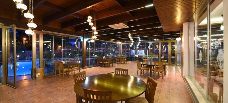 棉花堡白色天堂套房酒店(Pamukkale Whiteheaven Suite Hotel)图片