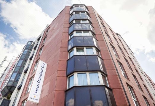 Radisson Hotel Düsseldorf City CenterHotel Overview