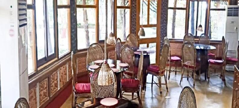 拉克托克罗比卡鲁格兰姆酒店(Resort Raktokorobi Karugram - Escape to Green Stay with Soul)图片