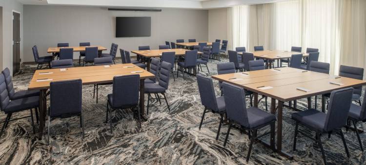 休斯敦城市广场万怡酒店(Courtyard Houston City Place)图片