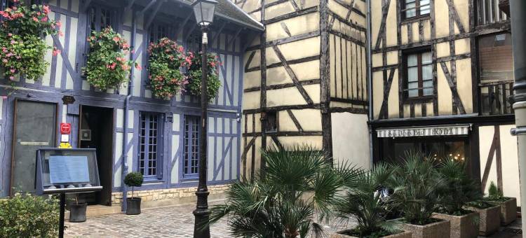 魅力帕约洛 超级中心(Le Charmant Paillot Hyper Centre classé)图片