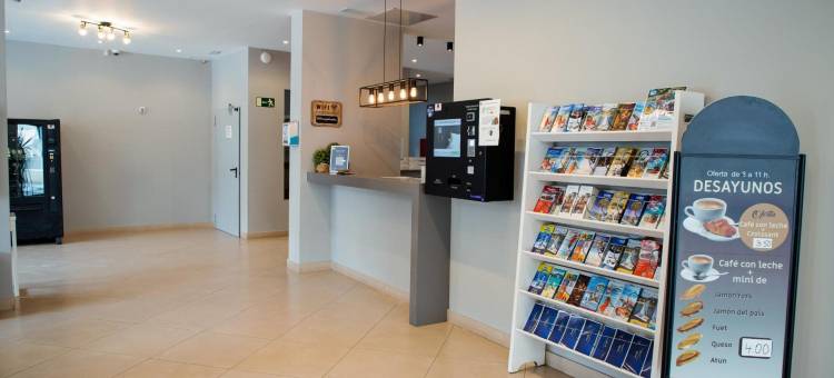 卡莱利亚舒适公寓(Apartamentos Comfort Calella)图片