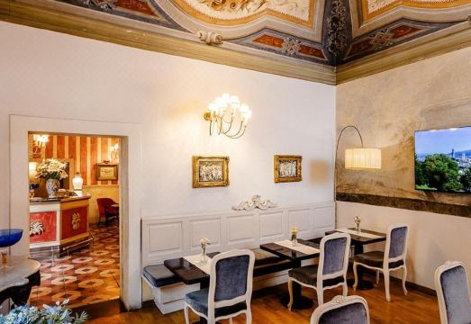 Hotel Palazzo Dal Borgo Hotel Overview