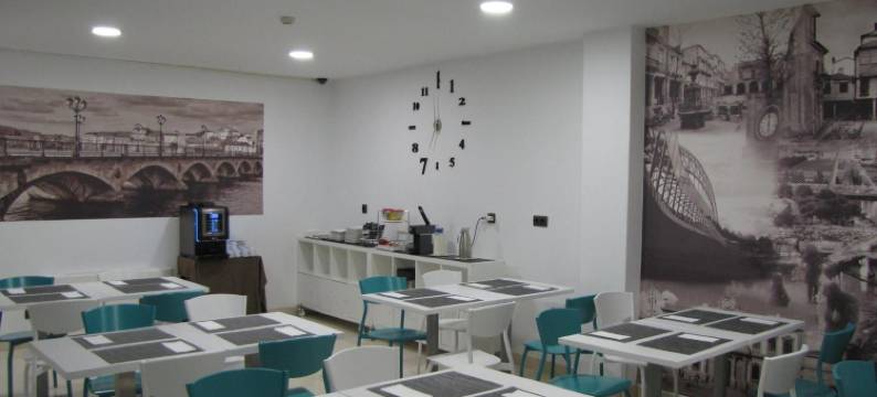 罗姆酒店(Hotel Room)图片