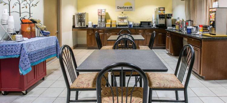 麦金尼温德姆戴斯酒店(Days Inn by Wyndham McKinney)图片