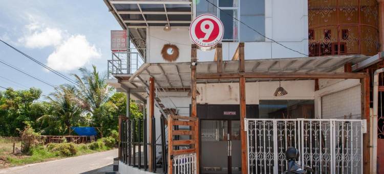 红多兹伊斯兰酒店-近亚齐市集购物中心(RedDoorz Syariah Near Pasar Aceh Shopping Centre)图片