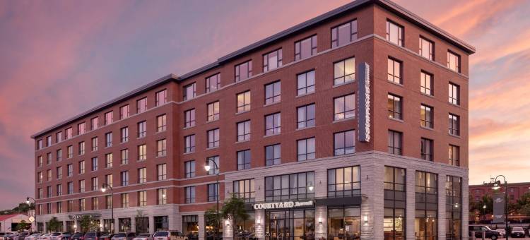 波特兰市中心/海滨万怡酒店(Courtyard Portland Downtown/Waterfront)图片