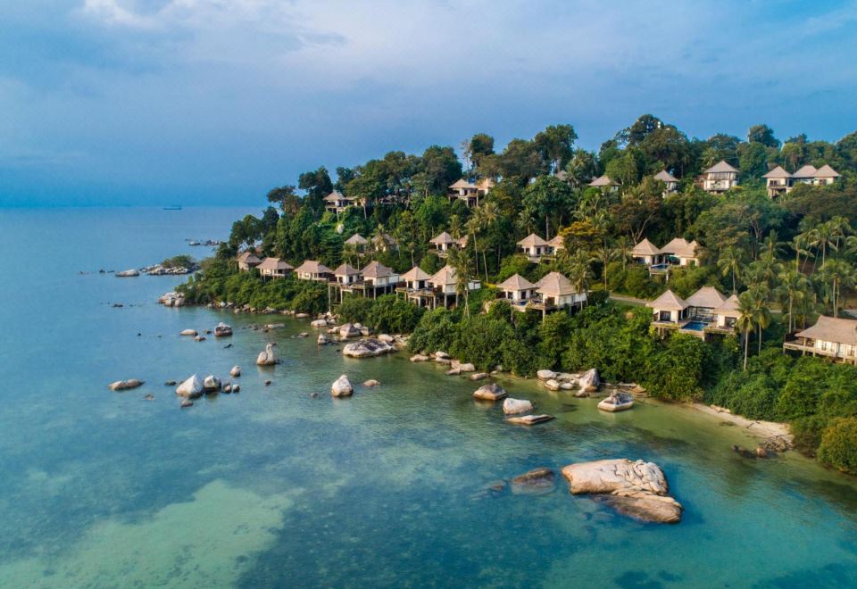 Banyan Tree BintanOver view