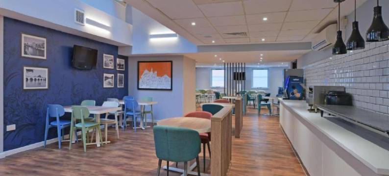 梅登黑德中心旅屋酒店(Travelodge Maidenhead Central)图片