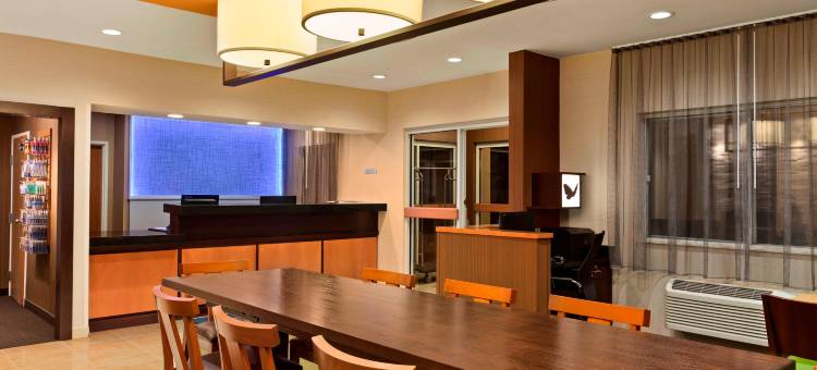 拉辛万豪万枫酒店(Fairfield Inn Racine)图片