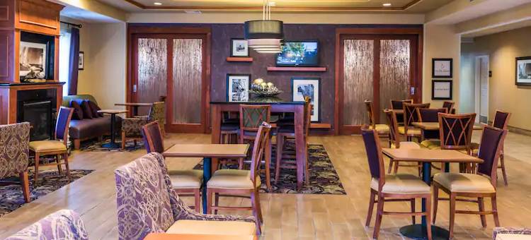 希尔顿欢朋酒店-伊斯顿(Hampton Inn Easton)图片