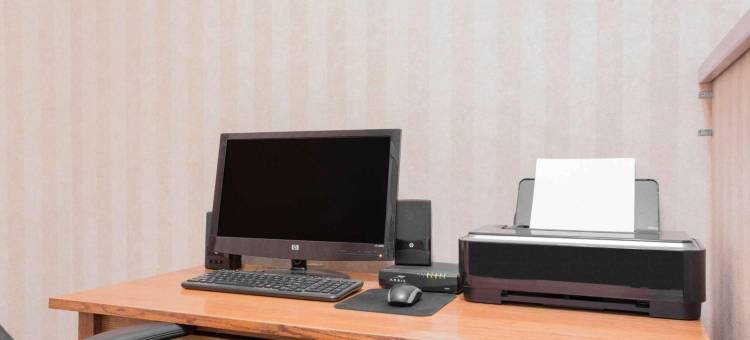 勒阿弗尔速8酒店(Super 8 by Wyndham Havre)图片