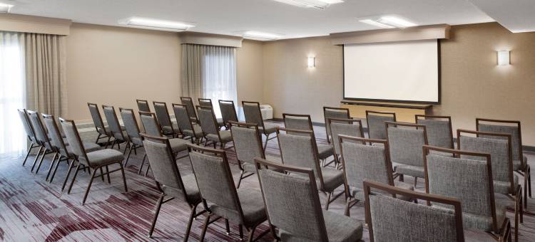 达拉斯拉斯科琳娜万怡酒店(Courtyard Dallas Las Colinas)图片