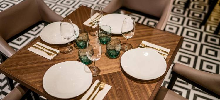 卢戈市中心美居酒店(Mercure Lugo Centro)图片