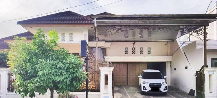 RedDoorz Syariah at Chilla Guest House Padang图片